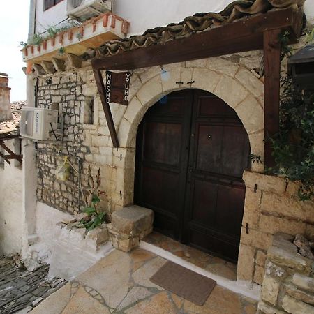 Hotel Nasho Vruho Berat Extérieur photo