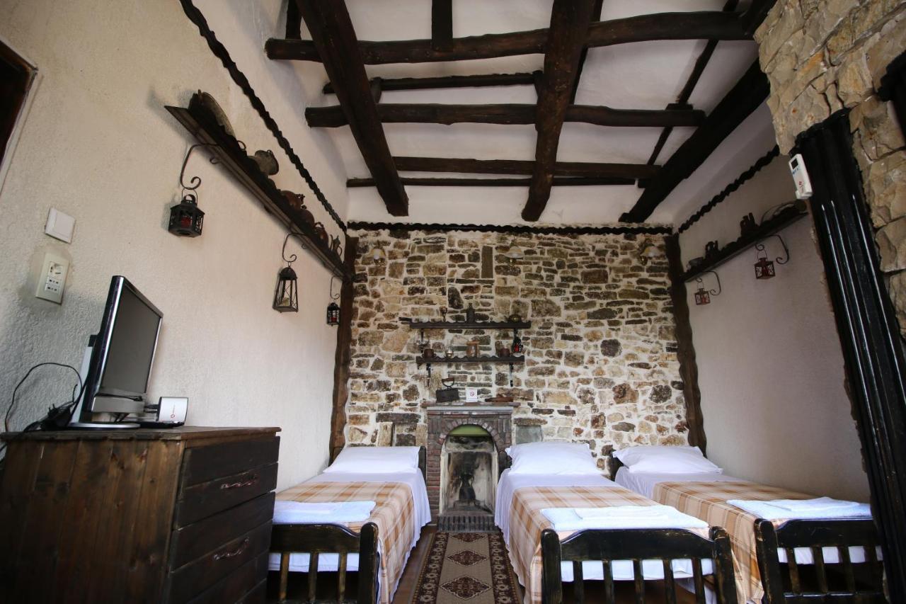 Hotel Nasho Vruho Berat Extérieur photo