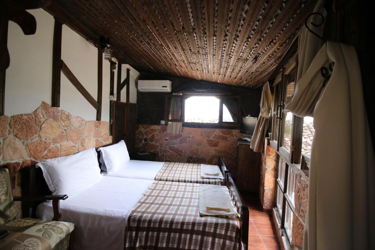 Hotel Nasho Vruho Berat Extérieur photo